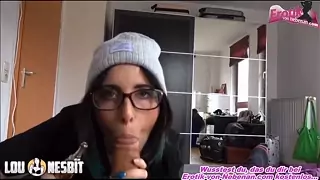 Lou Nesbit lutscht den Ständer POV