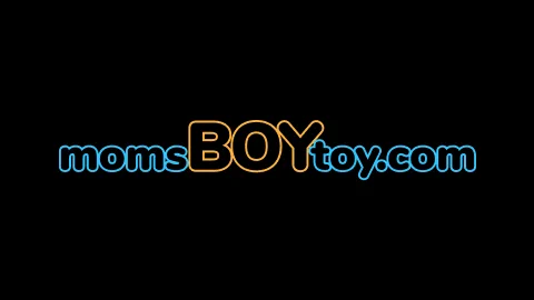 Mom´s Toy Boy