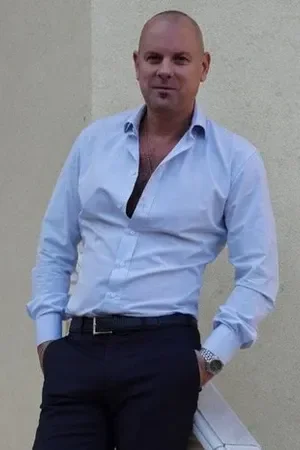 Leo Casanova