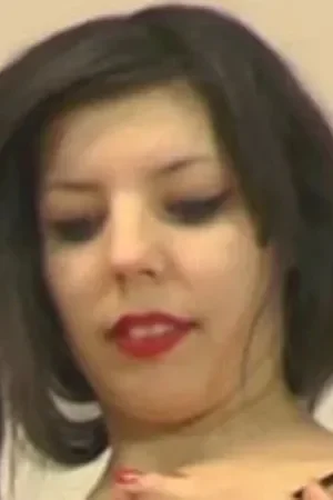 Mia Hot
